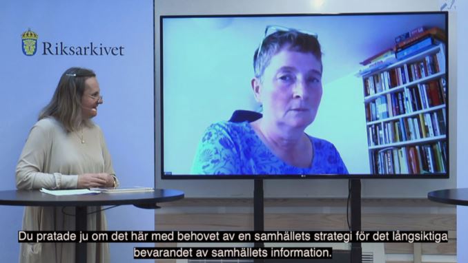 Bild föreställande Sofia Särdquist (Riksarkivet) som samtalar med Fia Ewald (Fia Ewald Consulting AB) som medverkar på distans.