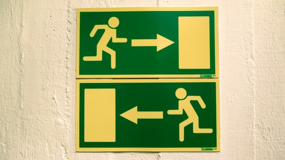 Nödutgångsskyltar